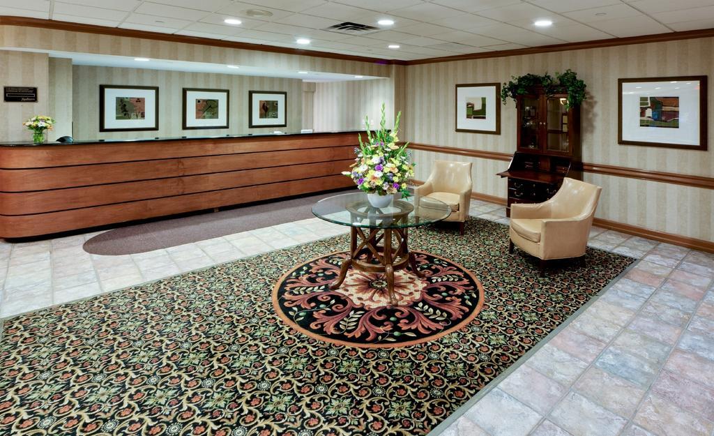 Radisson Rochester Airport Buitenkant foto